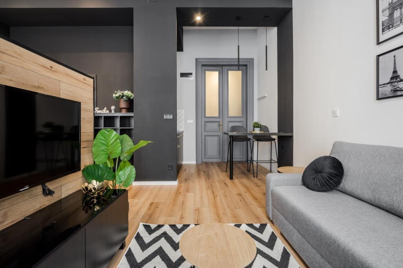 E32 - Oktogon Panorama Suite - Best Location - By Bqa Budapest Exterior foto