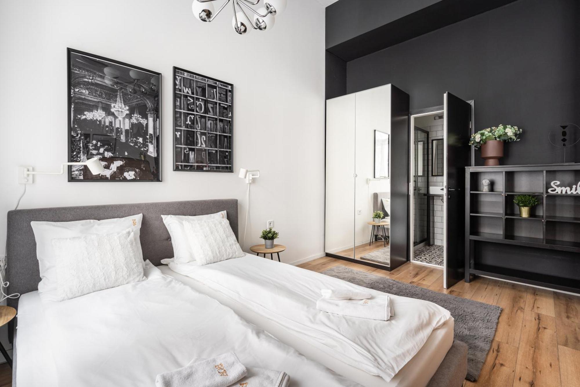 E32 - Oktogon Panorama Suite - Best Location - By Bqa Budapest Habitación foto